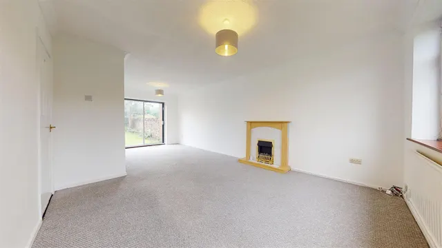 Church Road, Rainford, photo 2