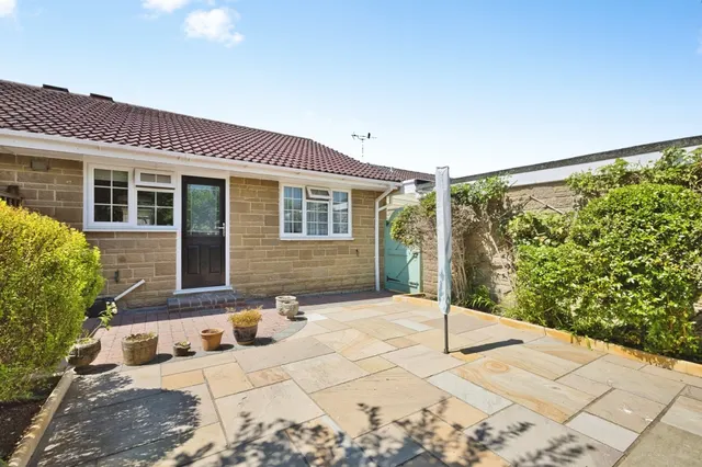 Photo 2 — Laburnum Crescent, Crewkerne