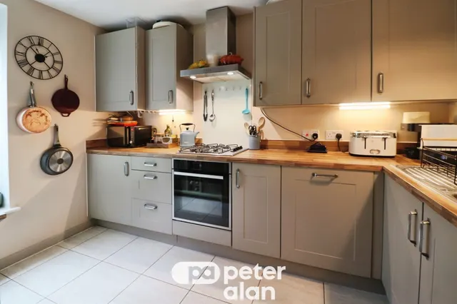 Walker Mews, Cardiff, CF14, photo 2