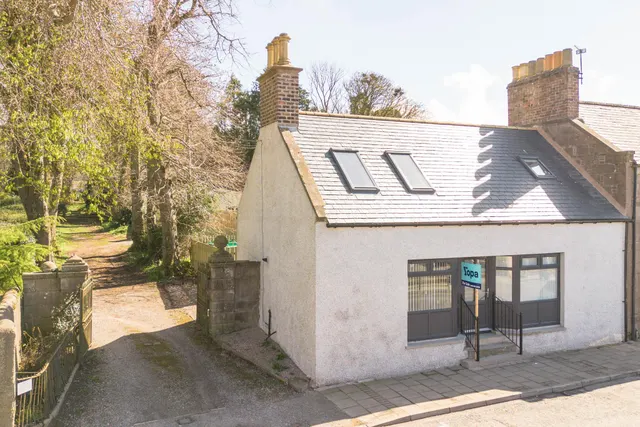 High Street, Laurencekirk, AB30, photo 1