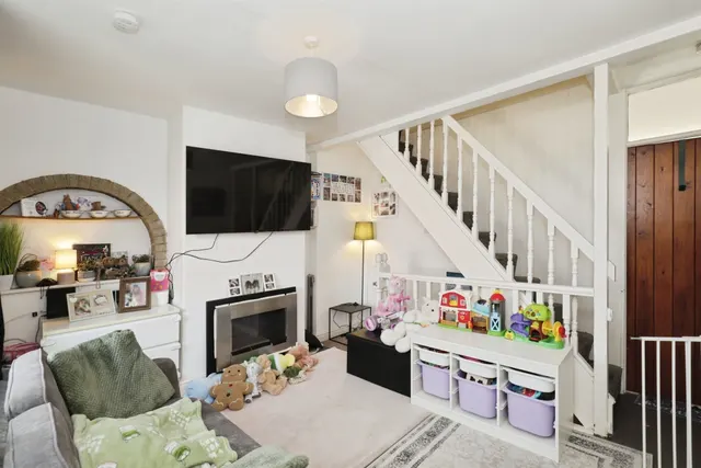 Bachelor Gardens, Harrogate, HG1, photo 3