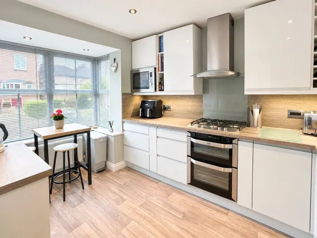 Ainderby Gardens, Northallerton, DL7, photo 2