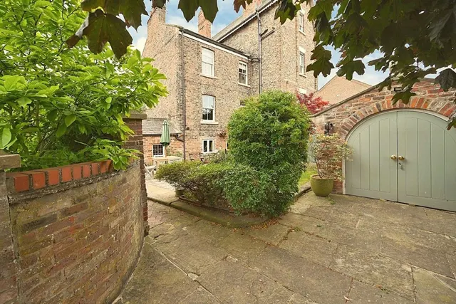 Dishforth Road, Sharow, photo 1