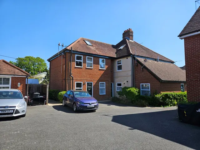 The Avenue, Bishops Waltham, SO32, photo 3