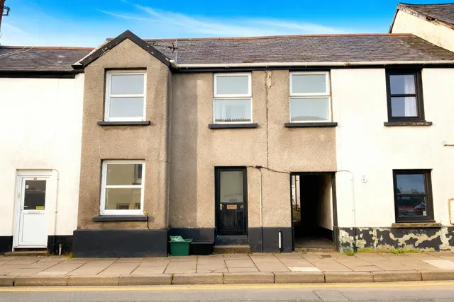 New Street, Torrington, photo 1