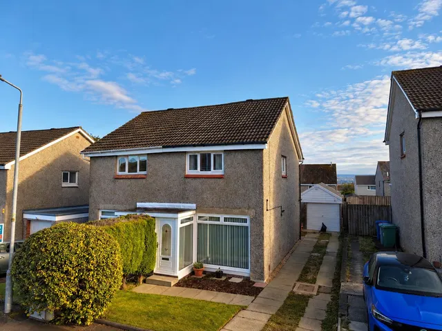 Kirkhill Gardens, Glasgow, G72, photo 1