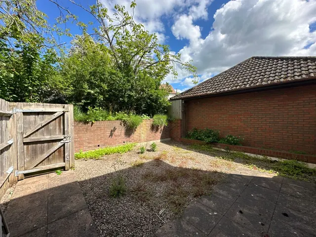 Homend Crescent, Ledbury, photo 3