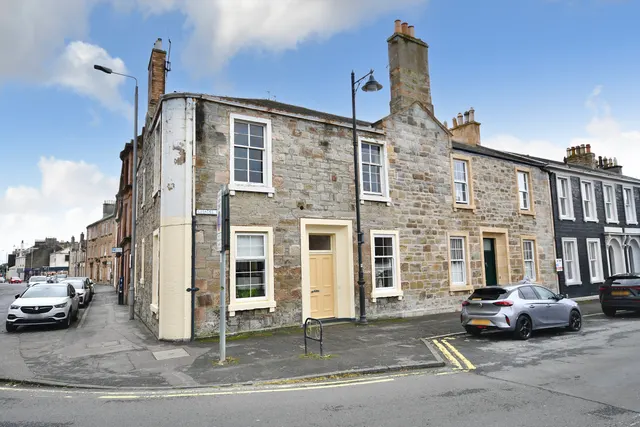 1 Citadel Place, Ayr, KA7 1JN, photo 1