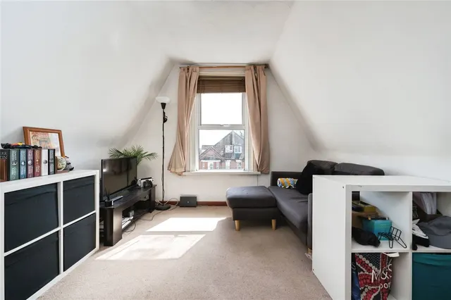 Howard Road, Southampton, SO15, photo 3