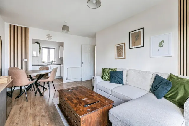 Photo 3 — Flack End, CAMBRIDGE, Cambridgeshire, CB4