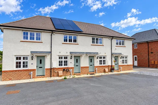 Pattingham Drive, Tamworth, B77, photo 1