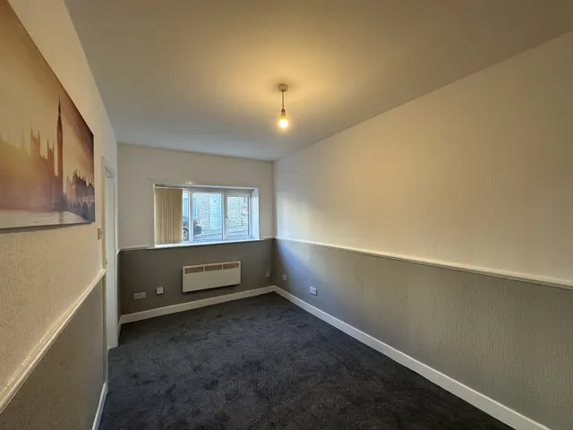 Chapel House, Burnley, BB11, photo 2