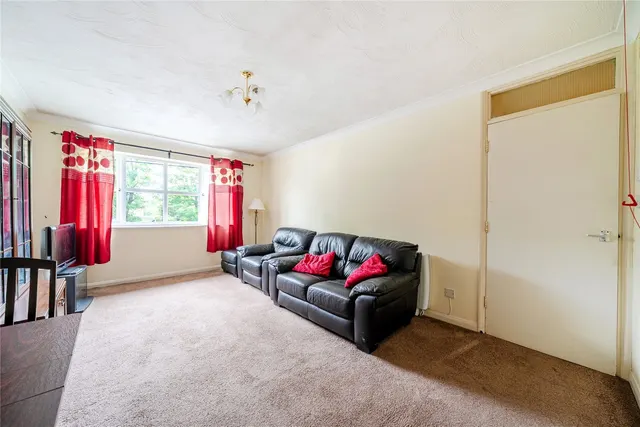 Photo 3 — Pond Cottage Lane, West Wickham, BR4