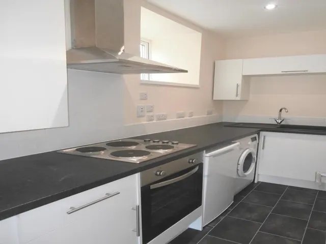 Photo 3 — Prospect Street, Camelon, Falkirk, FK1