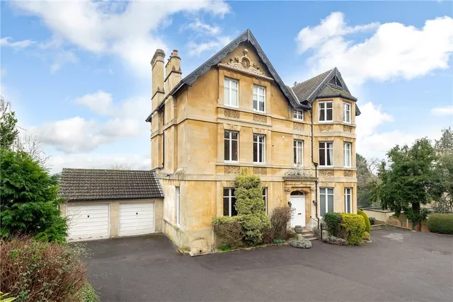Bathampton Lane, BA2, photo 1