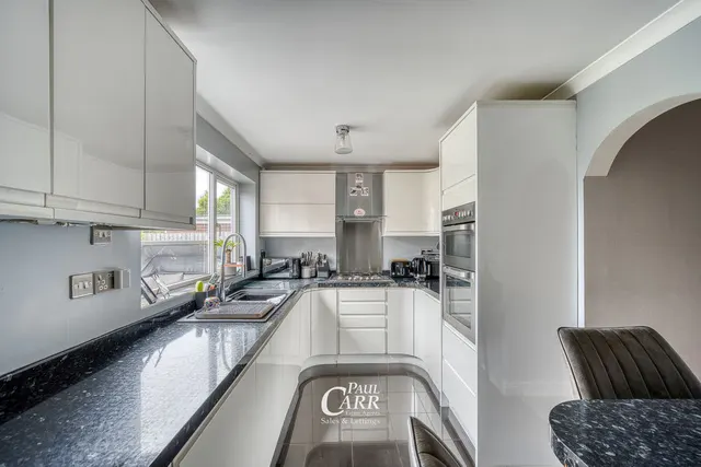 Gowland Drive, Cannock, WS11, photo 2
