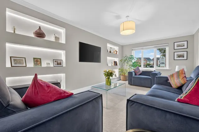Photo 3 — 2 McCaull Place, Troon, KA10 7ND