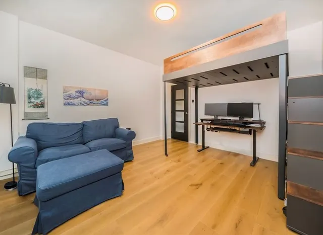 Photo 2 — Woburn Place, Bloomsbury, WC1H