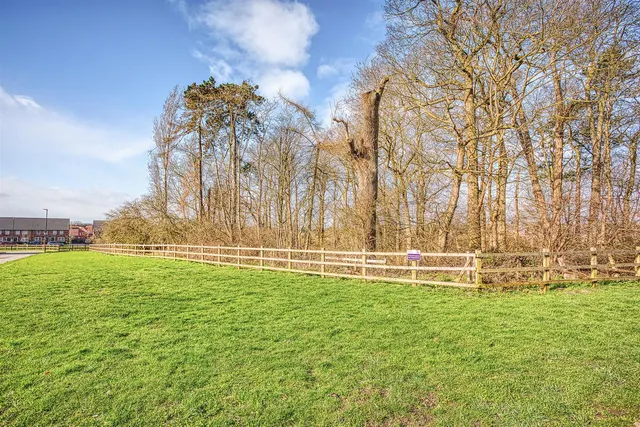 Trent Way, Mickleover, photo 2