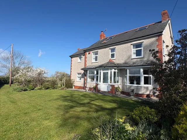 Cwm, Rhuddlan, Rhuddlan, Denbighshire, LL18 5RY, photo 1