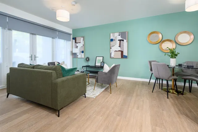 Station Avenue, Walton-On-Thames, KT12, photo 3