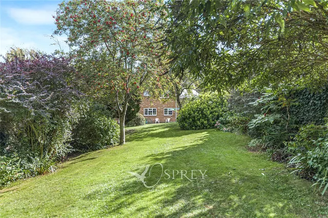 Victoria Road, Oundle, PE8, photo 2