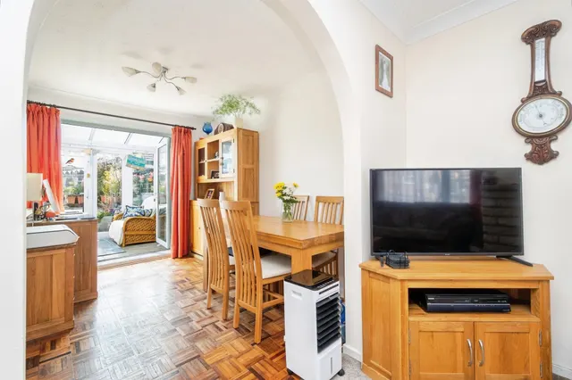 Photo 3 — Beech Road, CALLINGTON