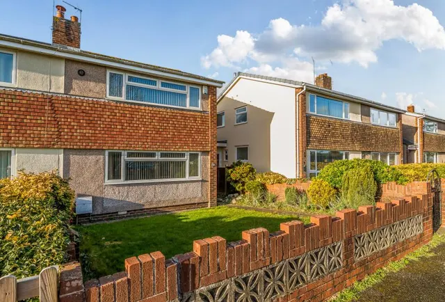 Roundways, Coalpit Heath, BS36, photo 1