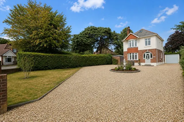 Blandford Road, Poole, BH16, photo 1