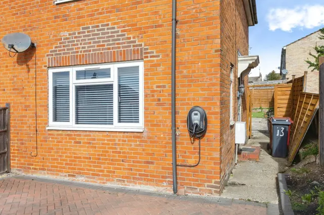 Hartland Road, Reading, RG2, photo 2