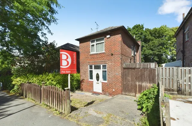 Willow Drive, Sheffield, South Yorkshire, S9, photo 1