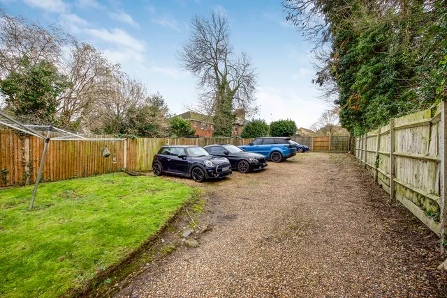 Photo 3 — Harefield Road, Uxbridge, UB8
