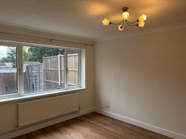 Photo 3 — Burford, Brookside, Telford, TF3