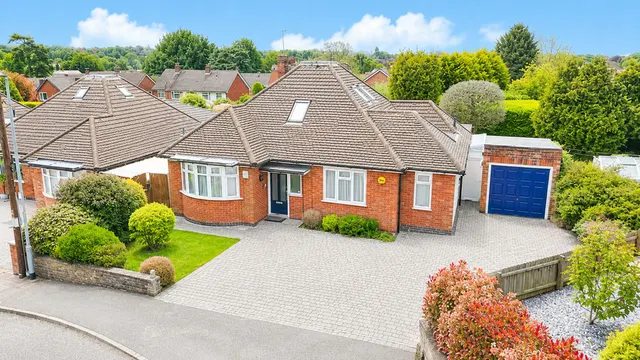 Photo 3 — Wayside Drive, Oadby, LE2