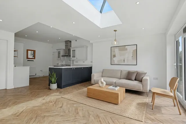 Wayside Drive, Oadby, LE2, photo 1