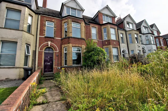 Risca Road, Newport, NP20, photo 1