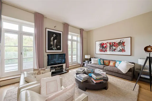 Photo 2 — Haverstock Hill, Belsize Park, London, NW3 2AT