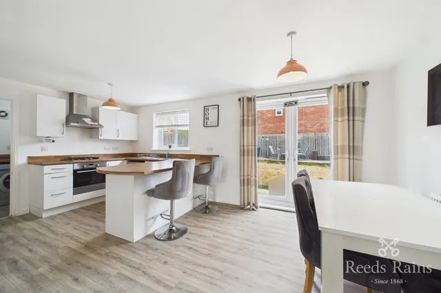 Lyle Mews, Thurcroft, S66, photo 3