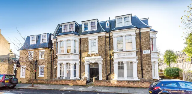 Fernhead Road, W9