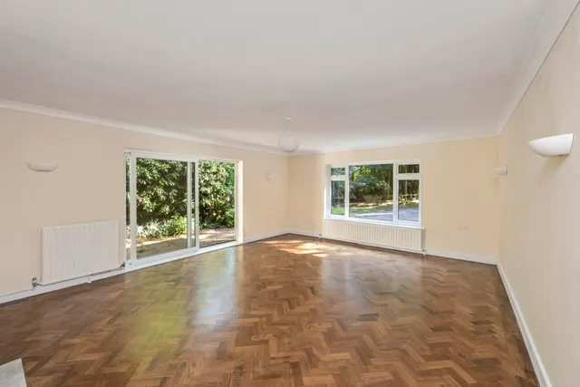 Priory Road, Forest Row, RH18, photo 3
