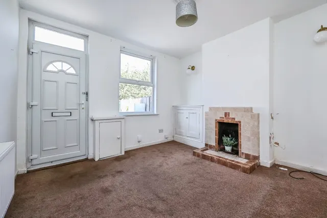 Photo 3 — Linby Grove, Hucknall, Nottingham, Nottinghamshire, NG15