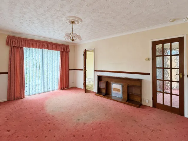 Chase Avenue, Cheslyn Hay, WS6, photo 3