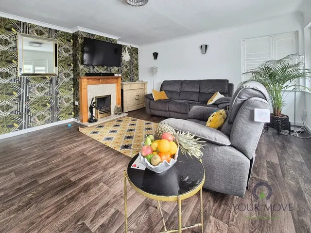 Photo 2 — Oldfield Road, Eastbourne, East Sussex, BN20