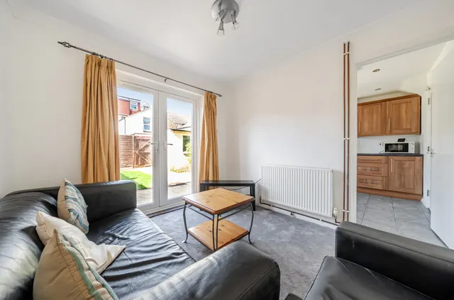 Bath Road, Southsea, PO4, photo 1