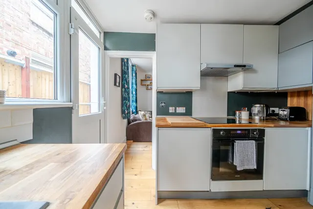 Photo 3 — Sangley Road, South Norwood, London, SE25