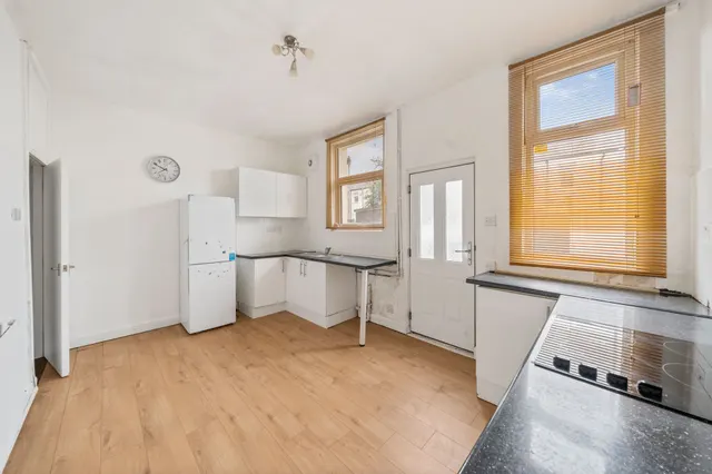 Glebe Street, Leigh, WN7, photo 3