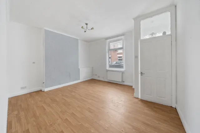 Glebe Street, Leigh, WN7, photo 2