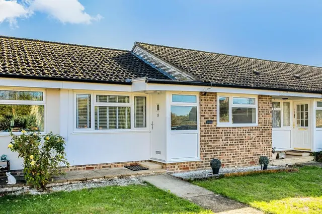 Meadow View, Wendlebury, OX25, photo 1