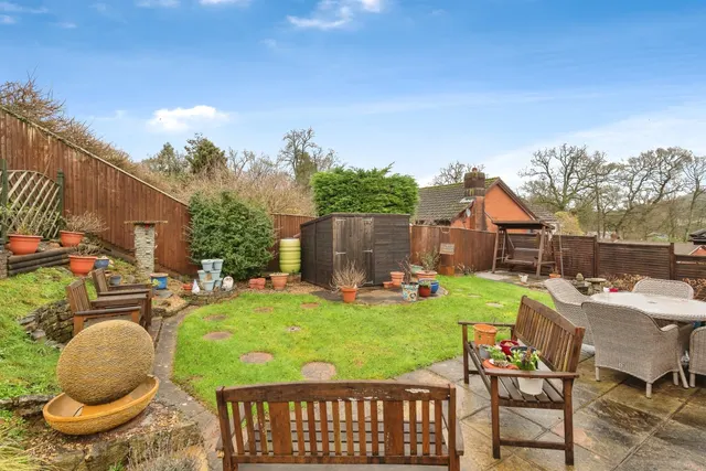 Ashley Rise, Ashley, EX16, photo 2