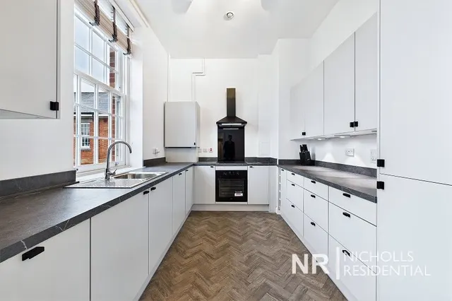 Sherwood Way, Epsom, KT19, photo 3
